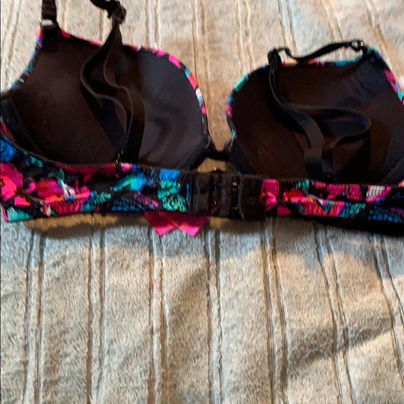 Bra - Picture 2 of 2